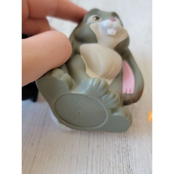 Disney rabbit Thumper skunk flower toy playset Bambi toy figure - Picture 7 of 13